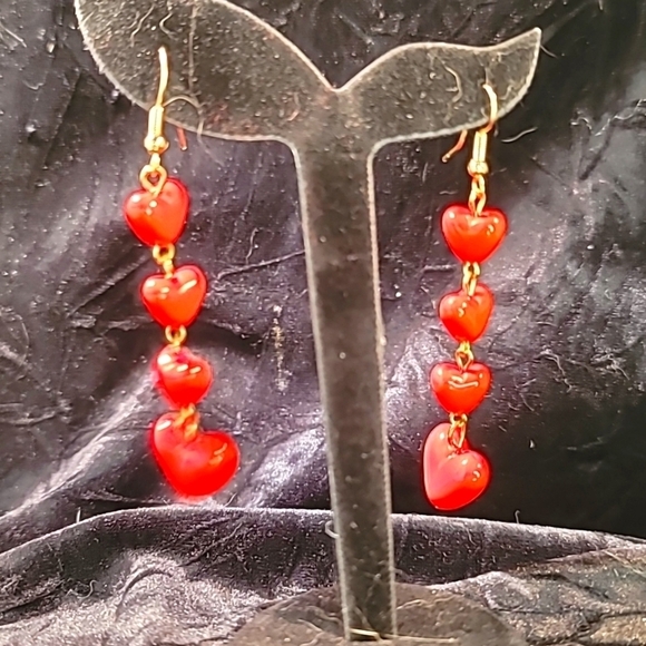 0276. Just for FUN! BIG & LITTLE  RED HEARTS ❤️ 💕 💞 ♥️ - Picture 1 of 4